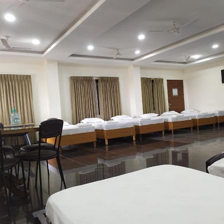 Bay Inn Chennai Exterior photo