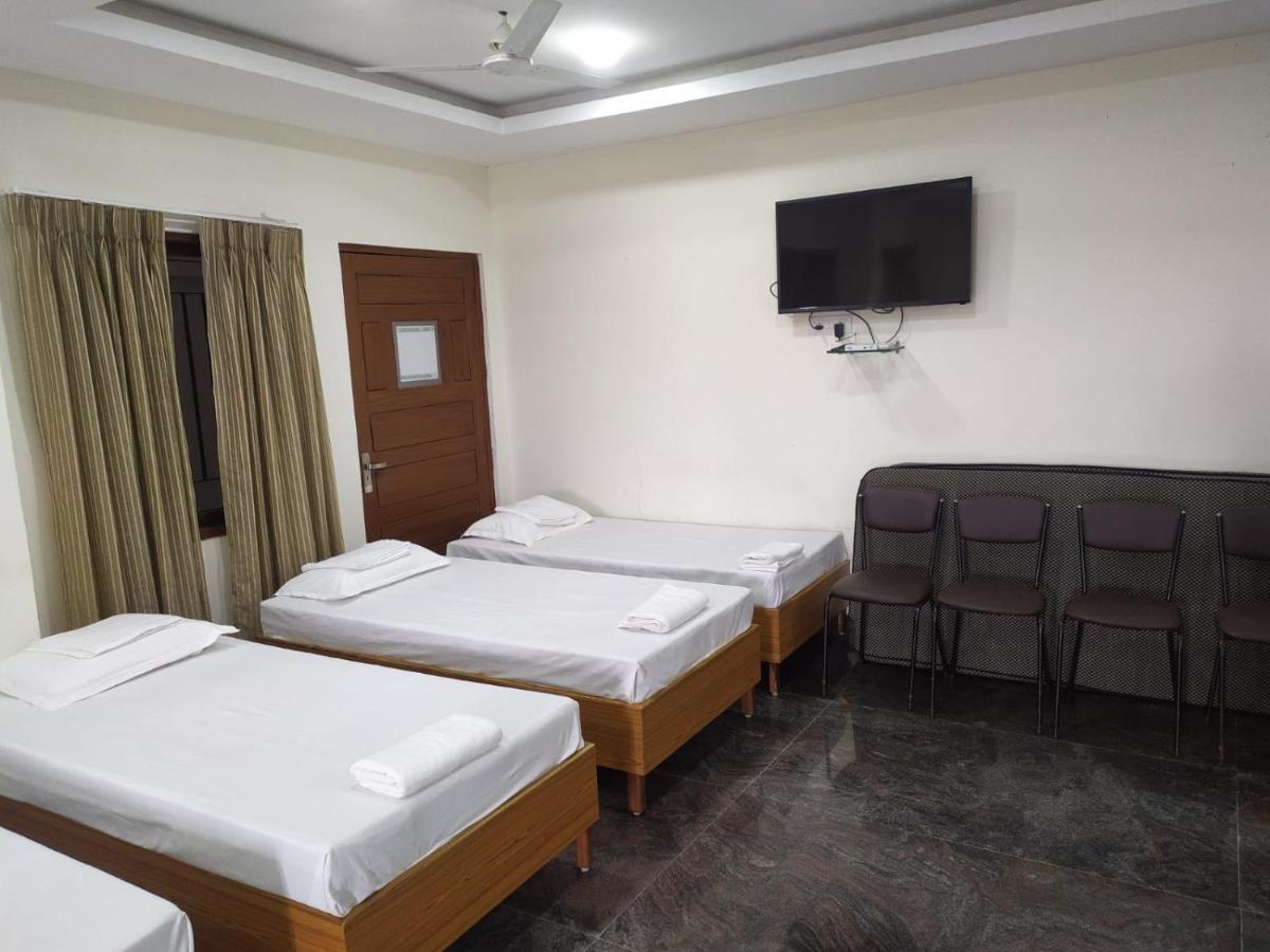 Bay Inn Chennai Exterior photo