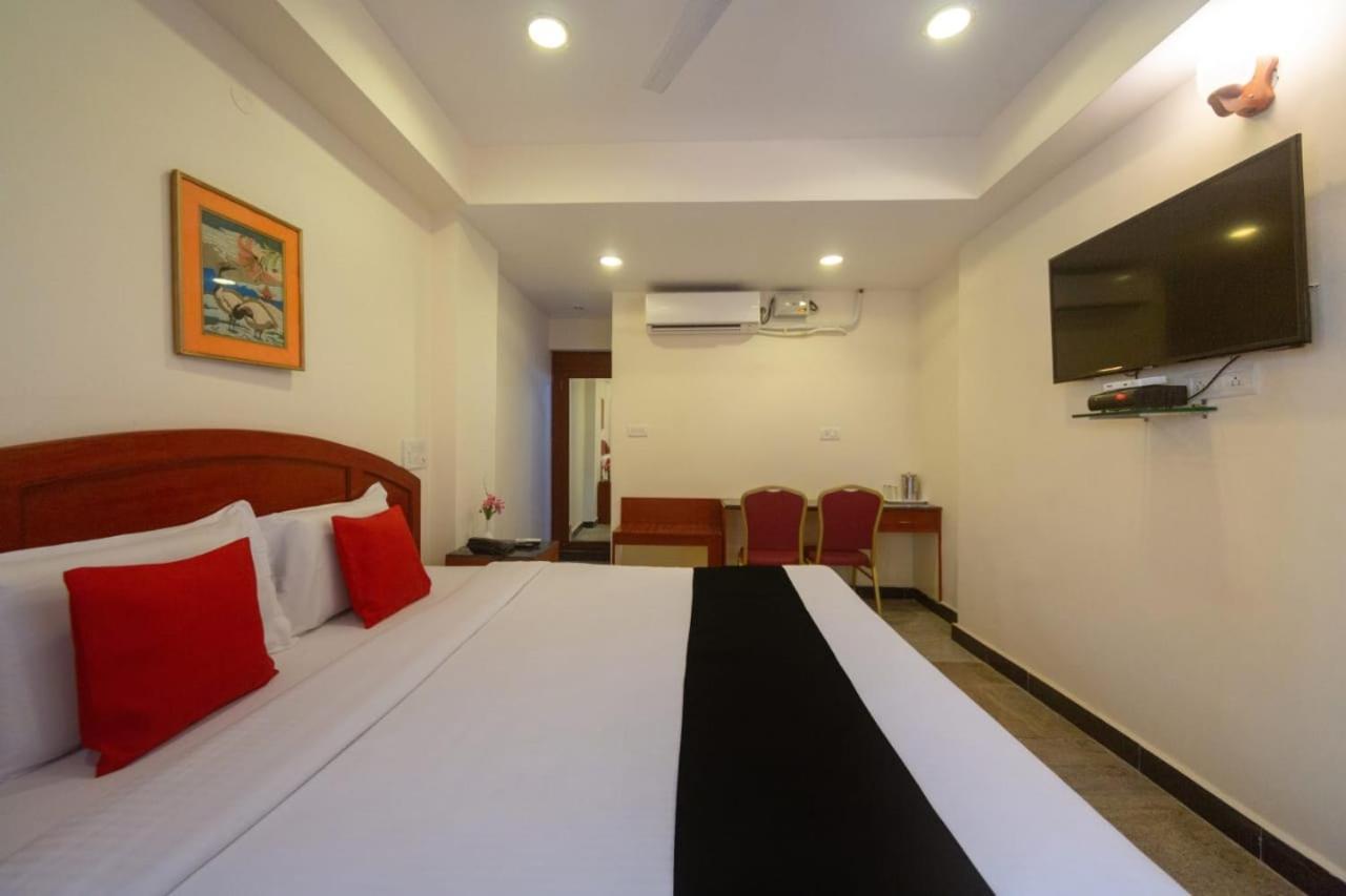 Bay Inn Chennai Exterior photo