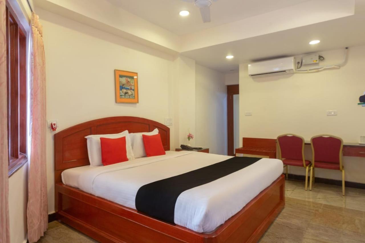 Bay Inn Chennai Exterior photo