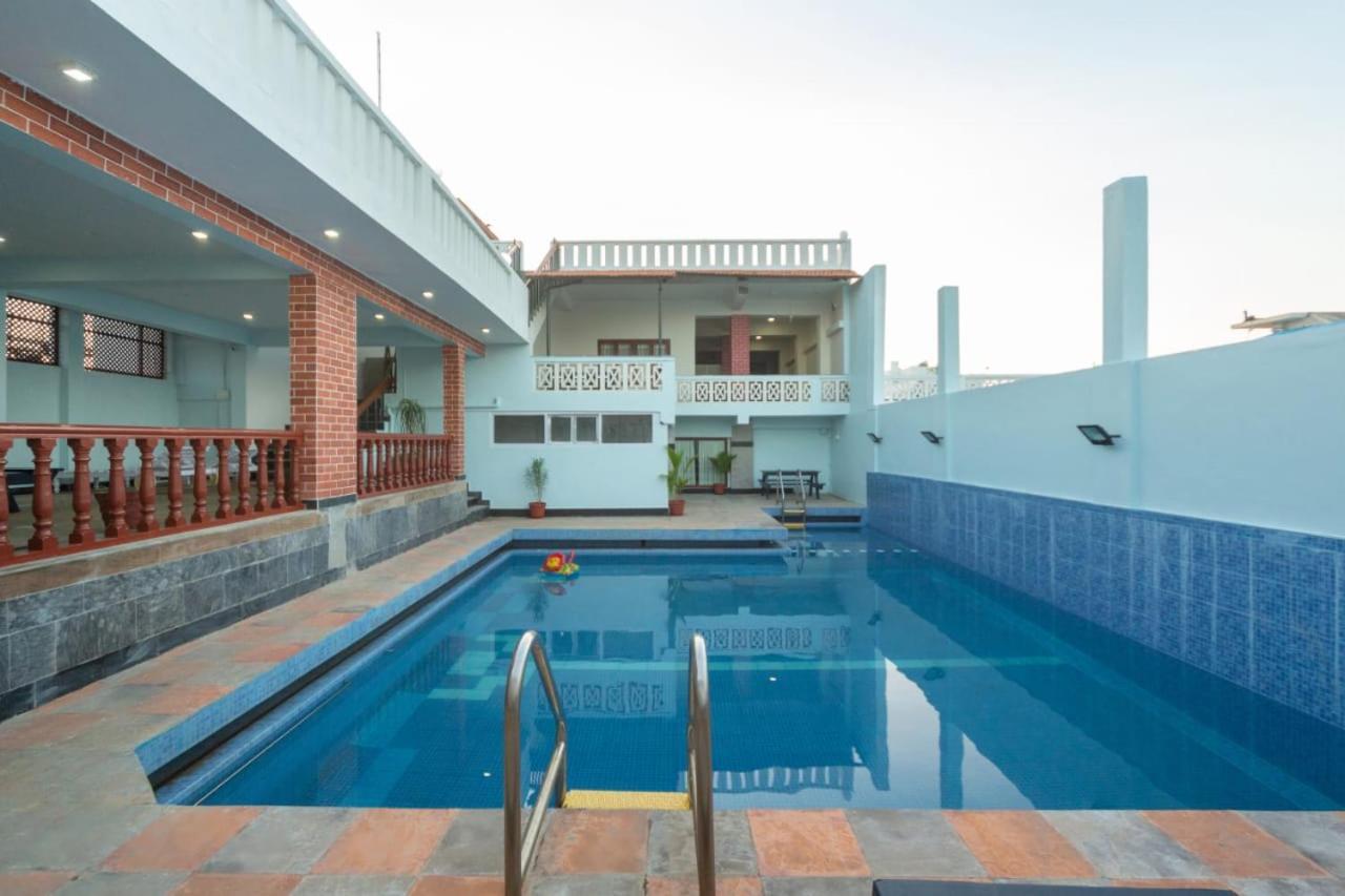 Bay Inn Chennai Exterior photo
