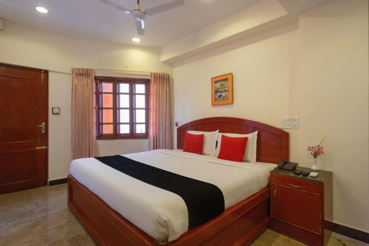 Bay Inn Chennai Exterior photo