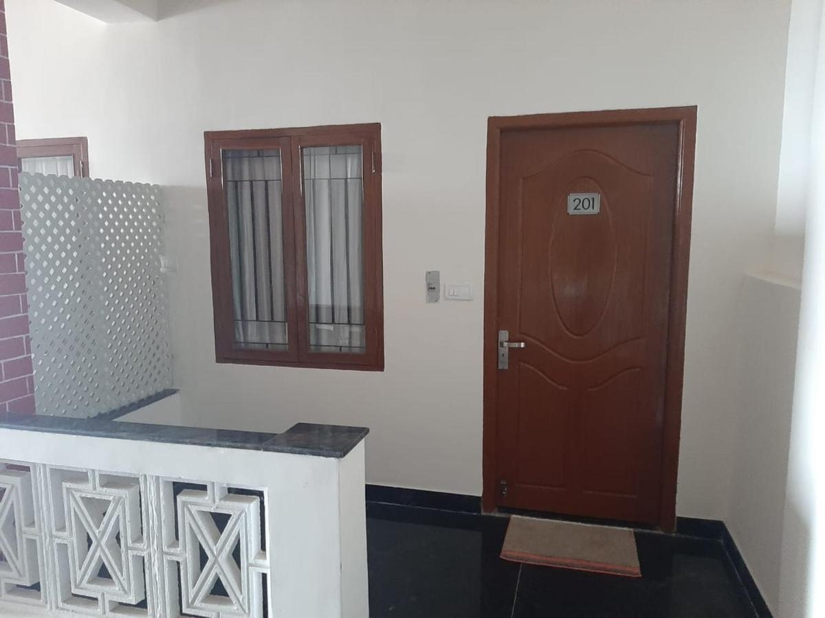 Bay Inn Chennai Exterior photo