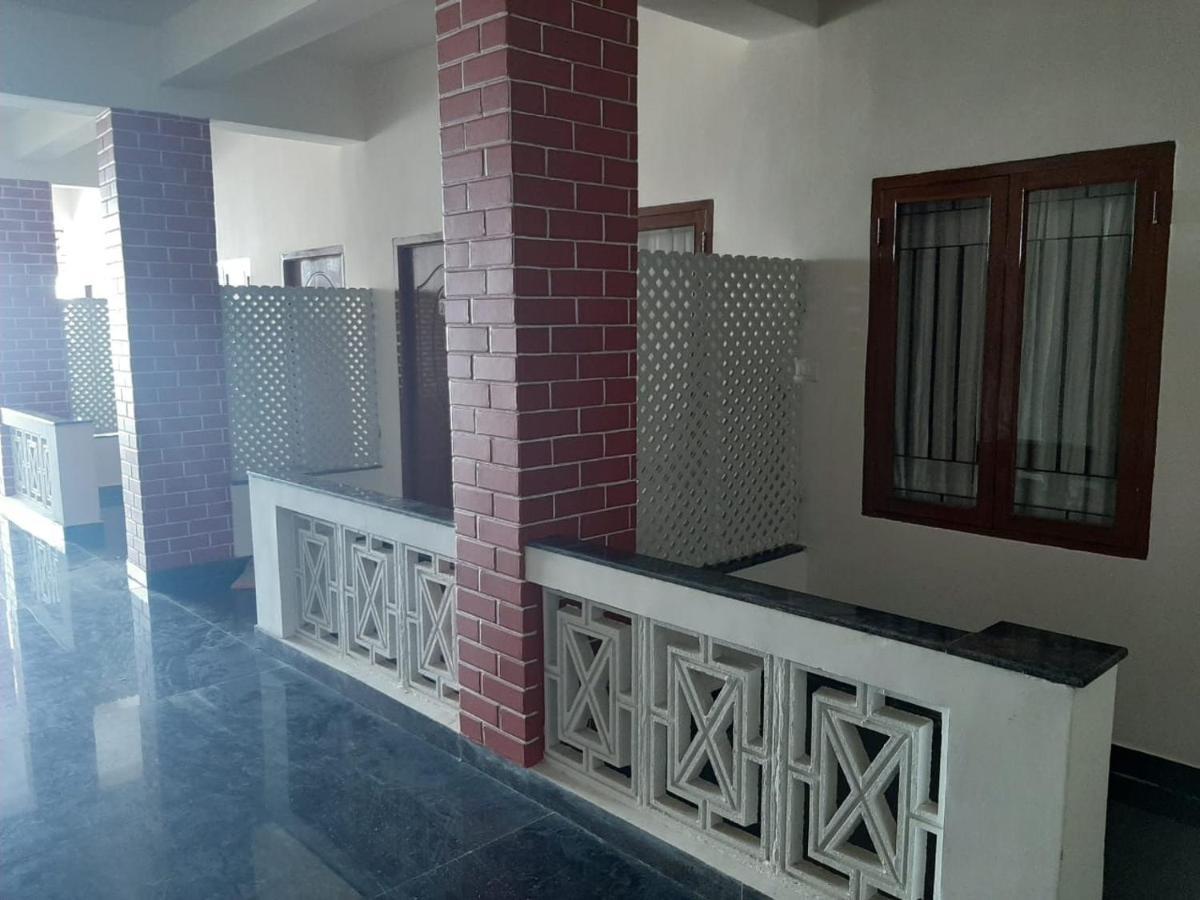 Bay Inn Chennai Exterior photo
