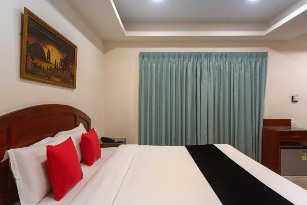 Bay Inn Chennai Exterior photo